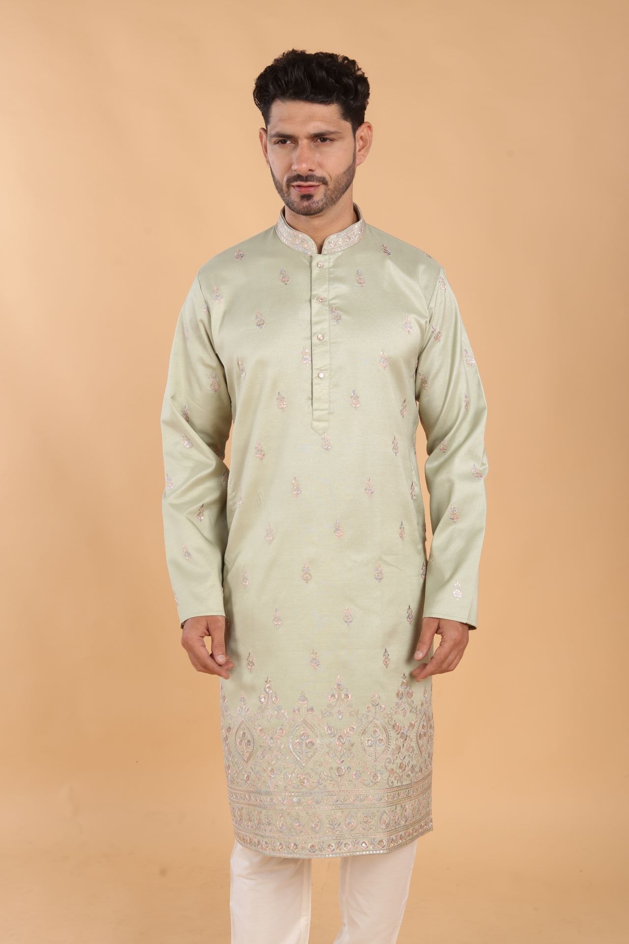 Pista Majesty Kurta