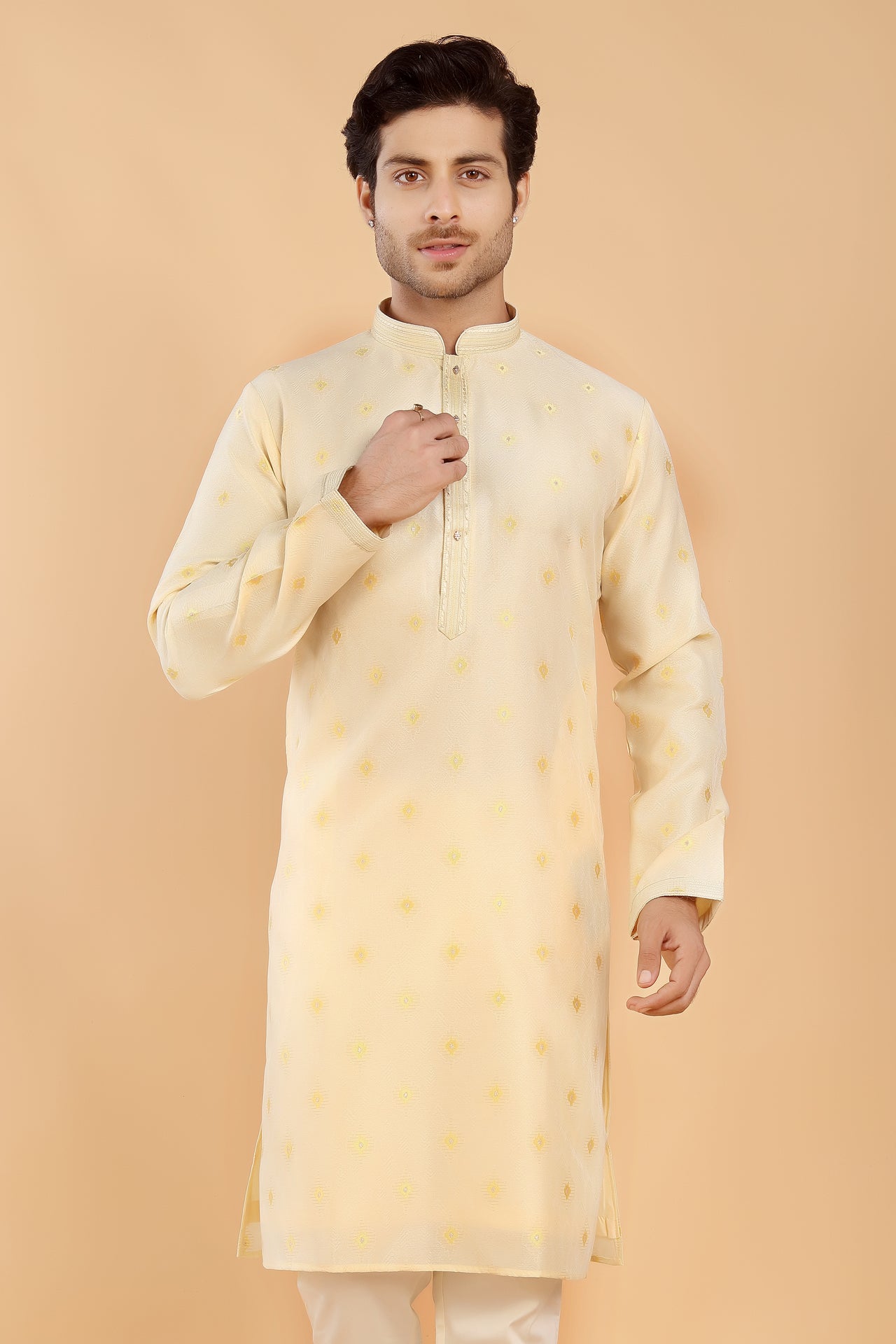 Sunehri Buta Kurta