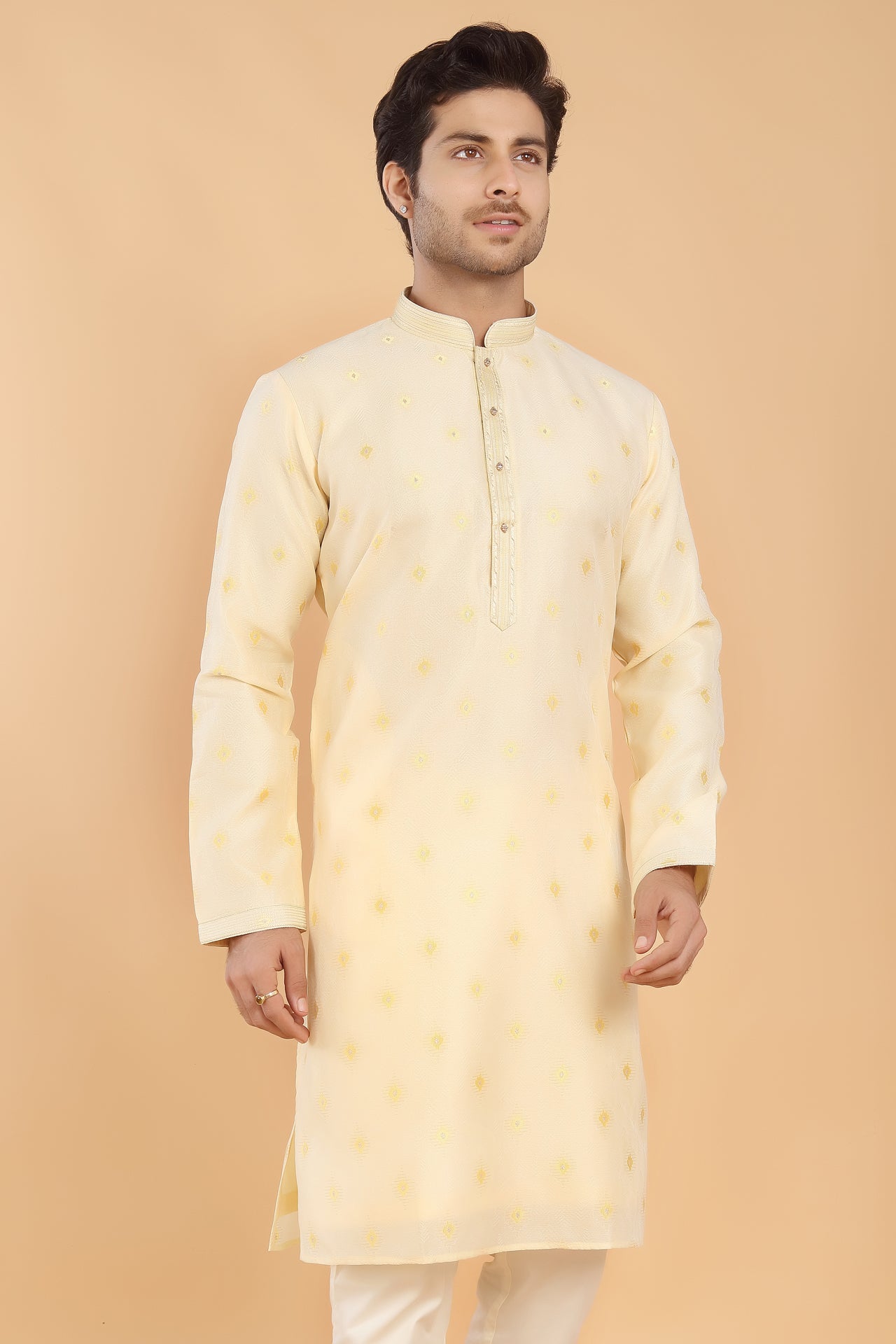 Sunehri Buta Kurta