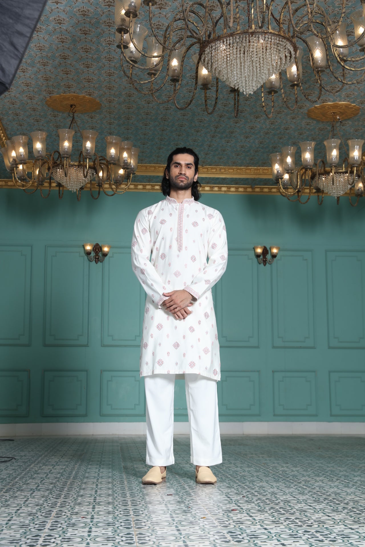 White Butti Embroidered Kurta