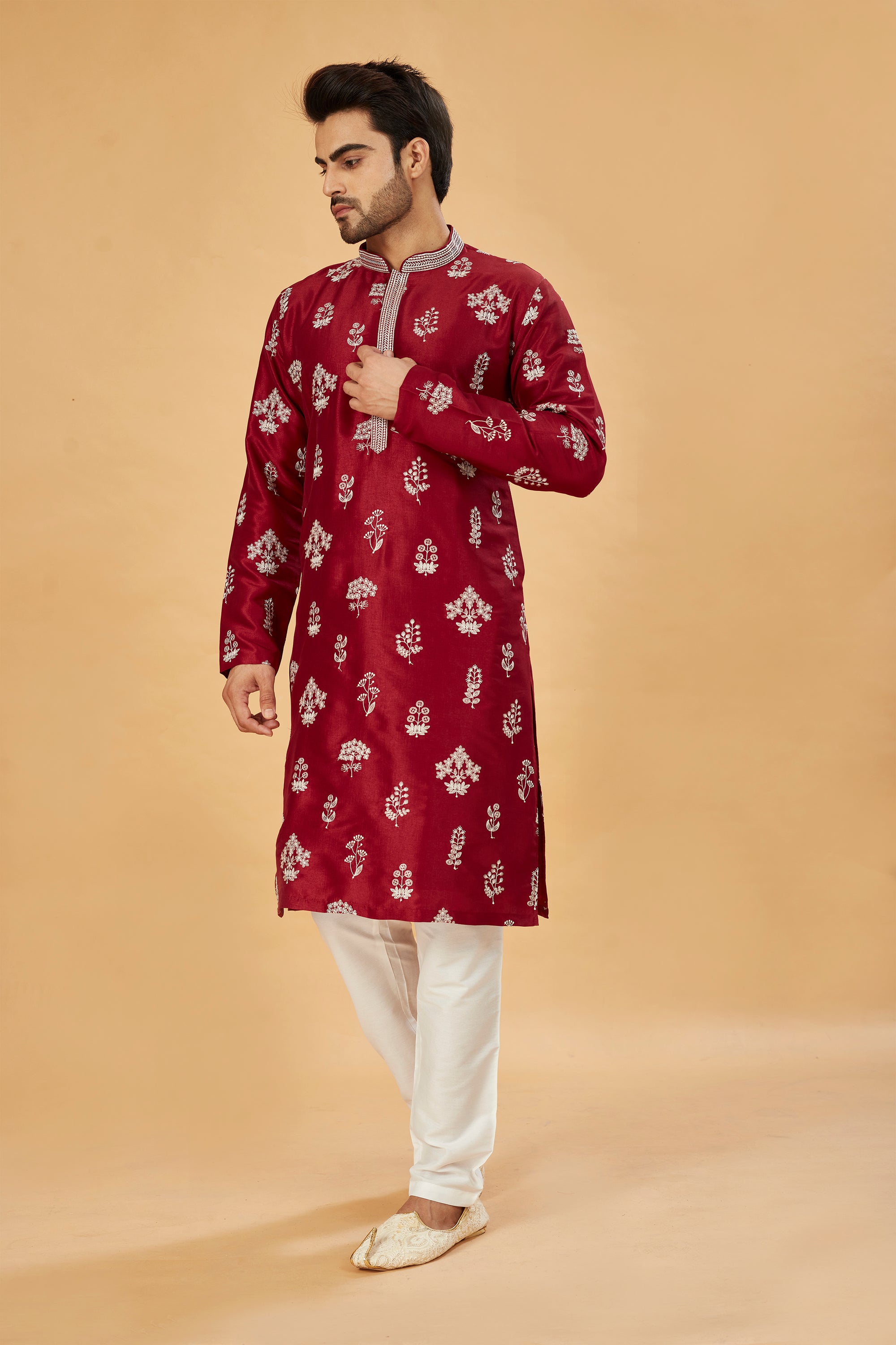 Maroon kurta with white motif work