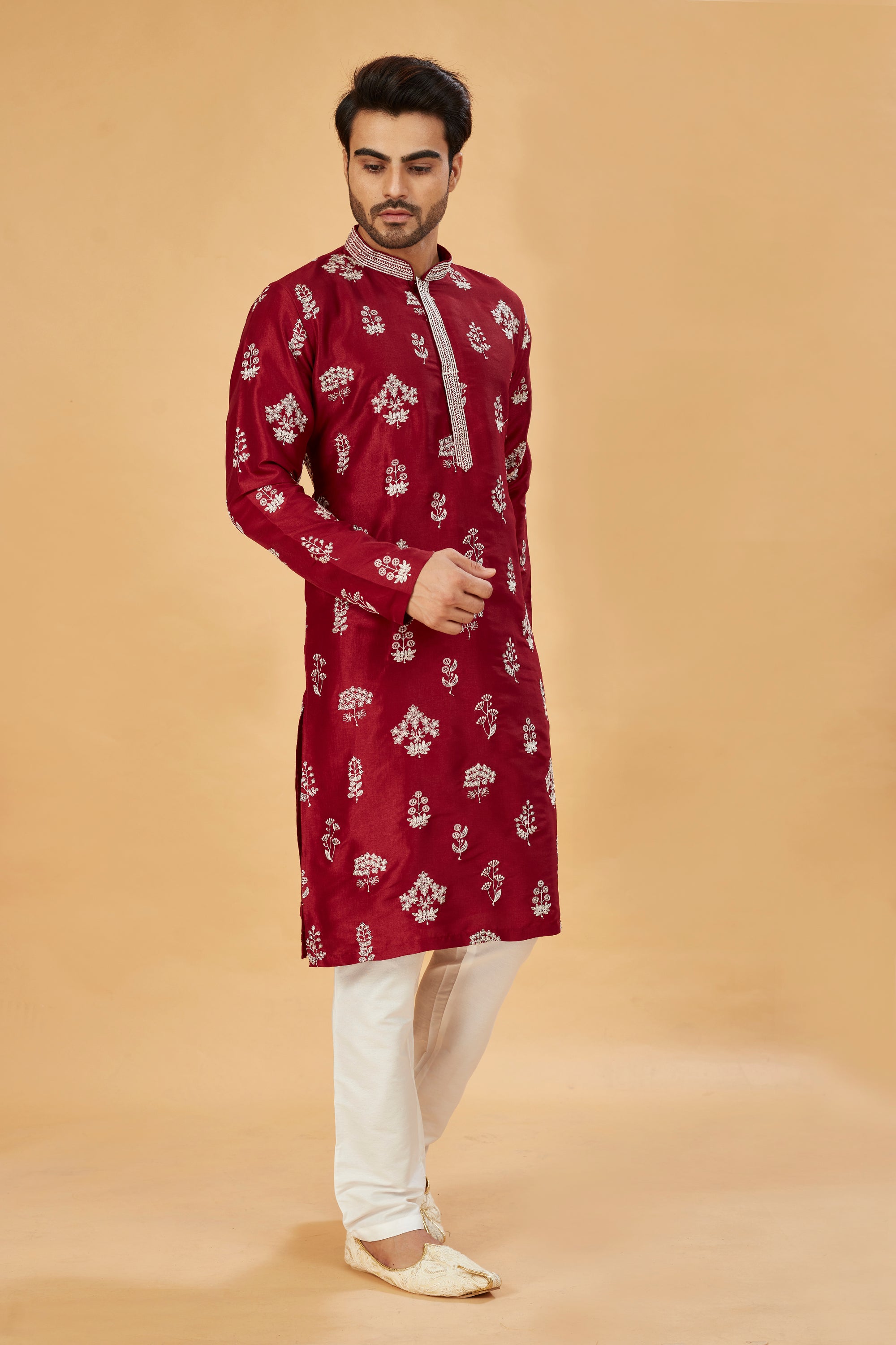 Maroon kurta with white motif work