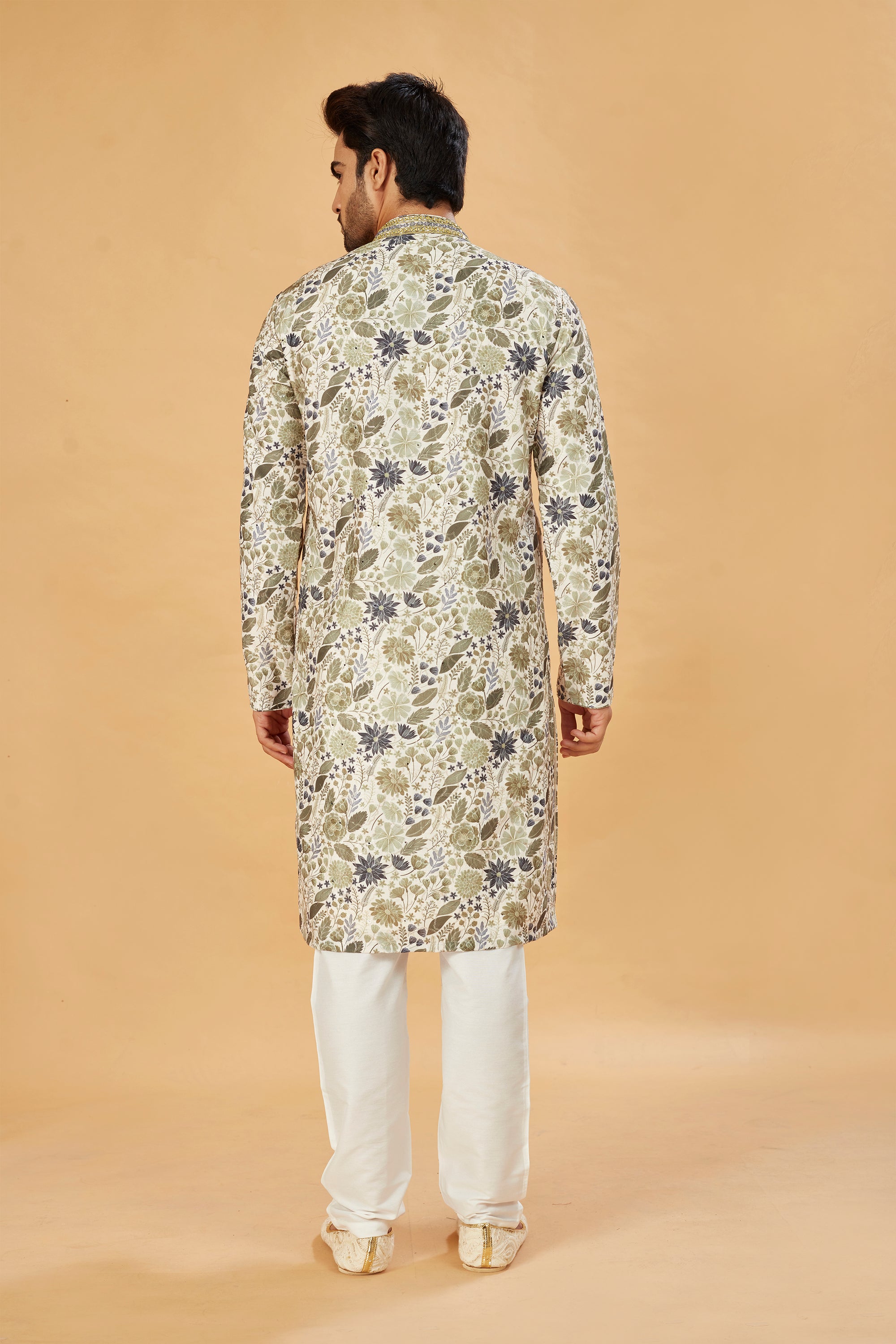 Mehendi Floral Print Kurta with Embellished Collar