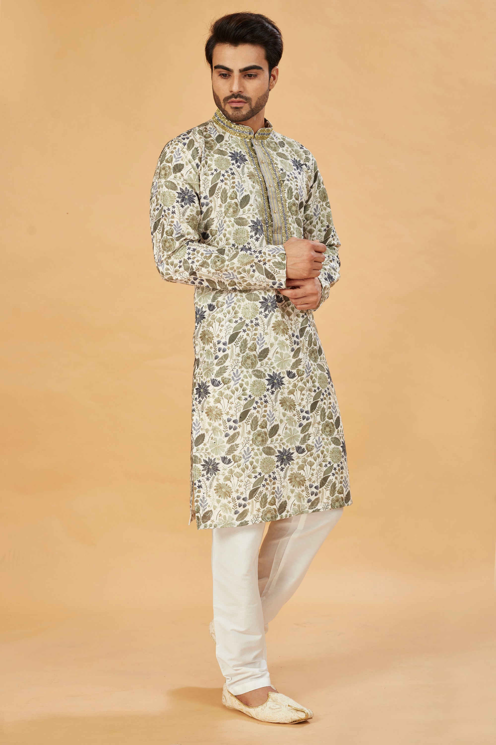 Mehendi Floral Print Kurta with Embellished Collar